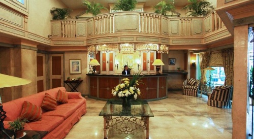 Manila Manor Hotel image 2